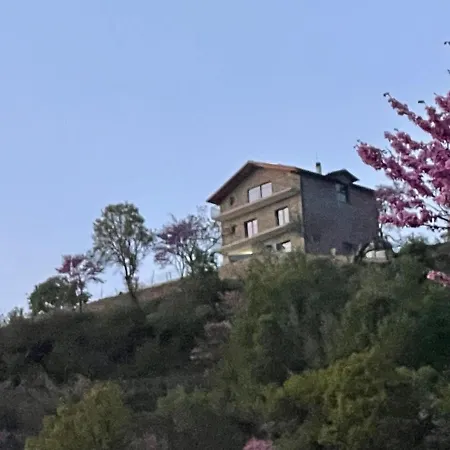 Hans & Hanna's * Tepelene