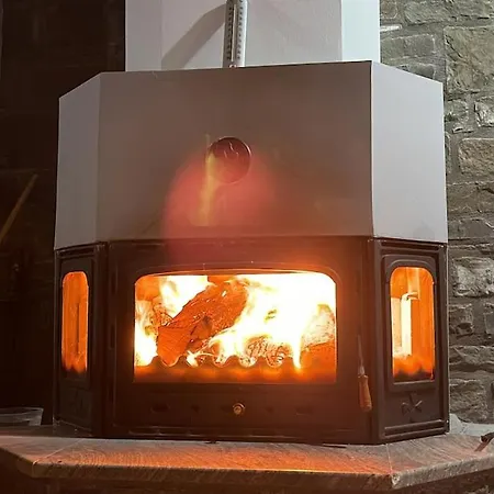 Hans & Hanna's * Tepelene