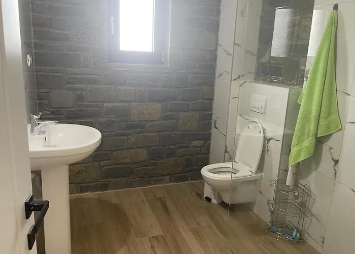 Hans & Hanna's Villa Tepelene