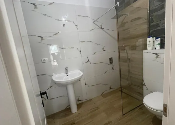 Hans & Hanna's Tepelene