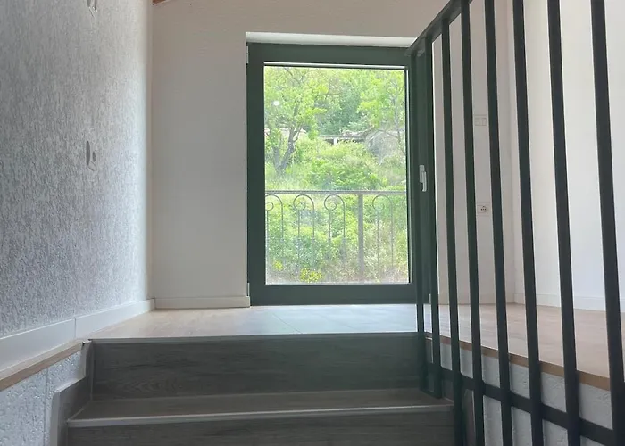 Willa Hans & Hanna's Tepelene